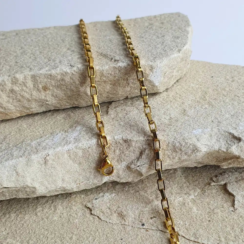 18K gold plated Bold Links Chain necklace and bracelet set with thick link design and adjustable lengths