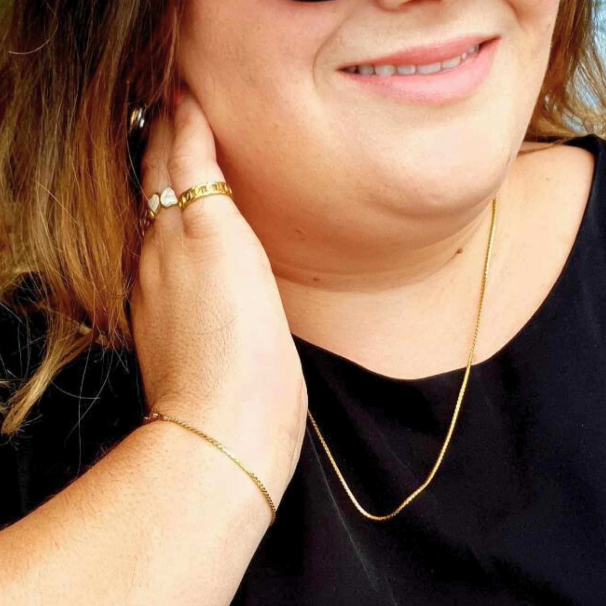 Delicate twist bracelet - Divine Me Essentials - Bracelet