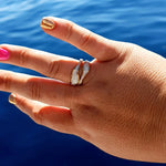 Adjustable ring in gold and white, great for plus-sized fingers. Resizeable, size-inclusive and just stunning. The perfect gift. 