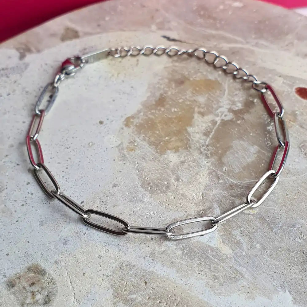 Linked Up paperclip chain bracelet in silver stainless steel with elongated links and minimalist design