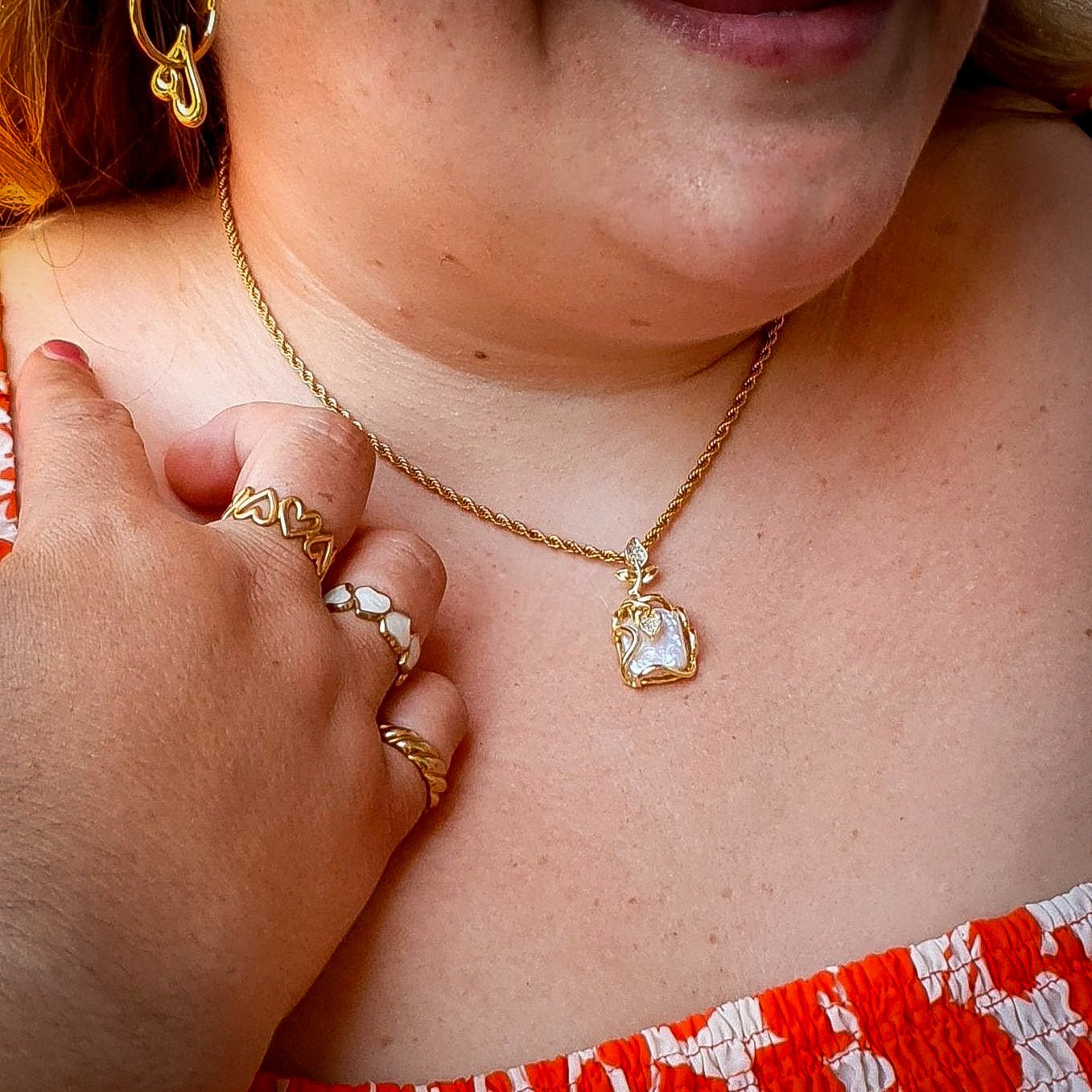 Baroque pearl necklace - Divine Me Essentials - Necklace