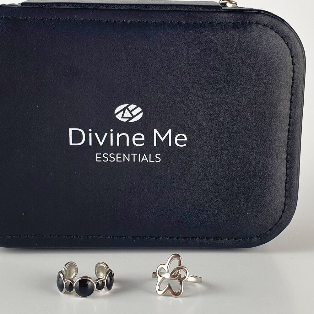 Silver Flower Power and Bubbles adjustable rings with black oil-dripping, displayed with the I Am Divine Jewellery Box. A timeless, hypoallergenic gift bundle made to fit every body.